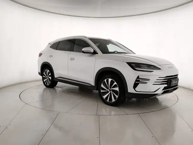 BYD Seal U DM-i 1.5 phev Design awd