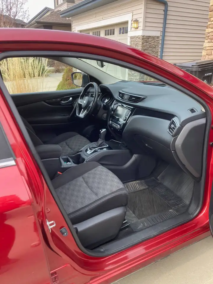 Nissan Qashqai снимка Nissan Qashqai