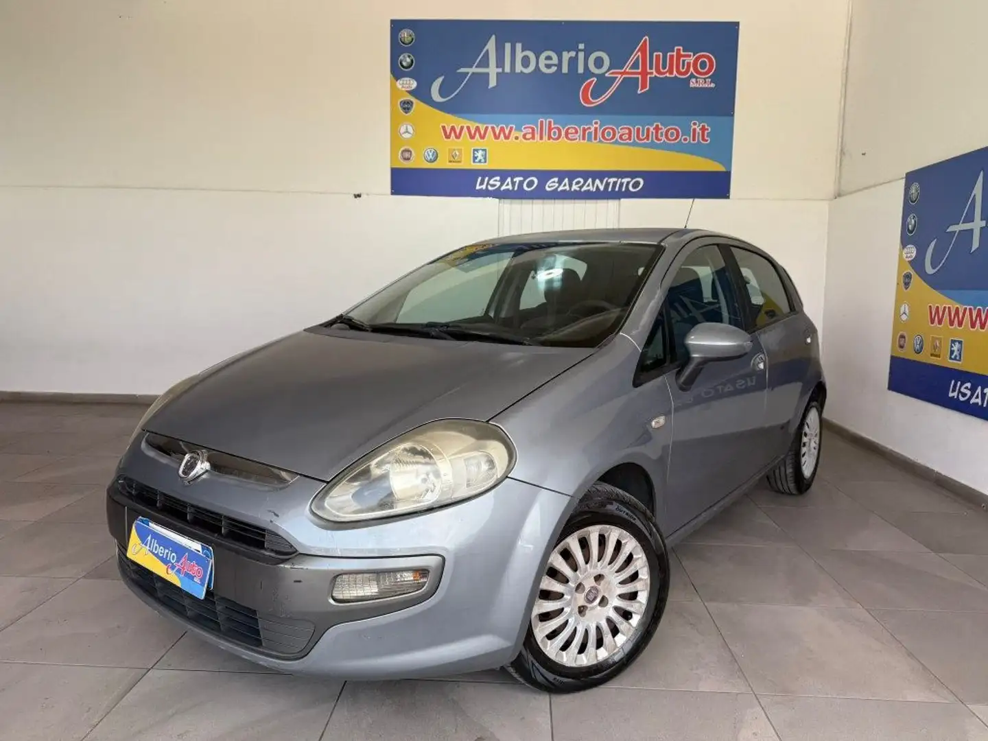 Fiat Punto Evo 1.4 5 porte Dynamic GPL Grigio - 1