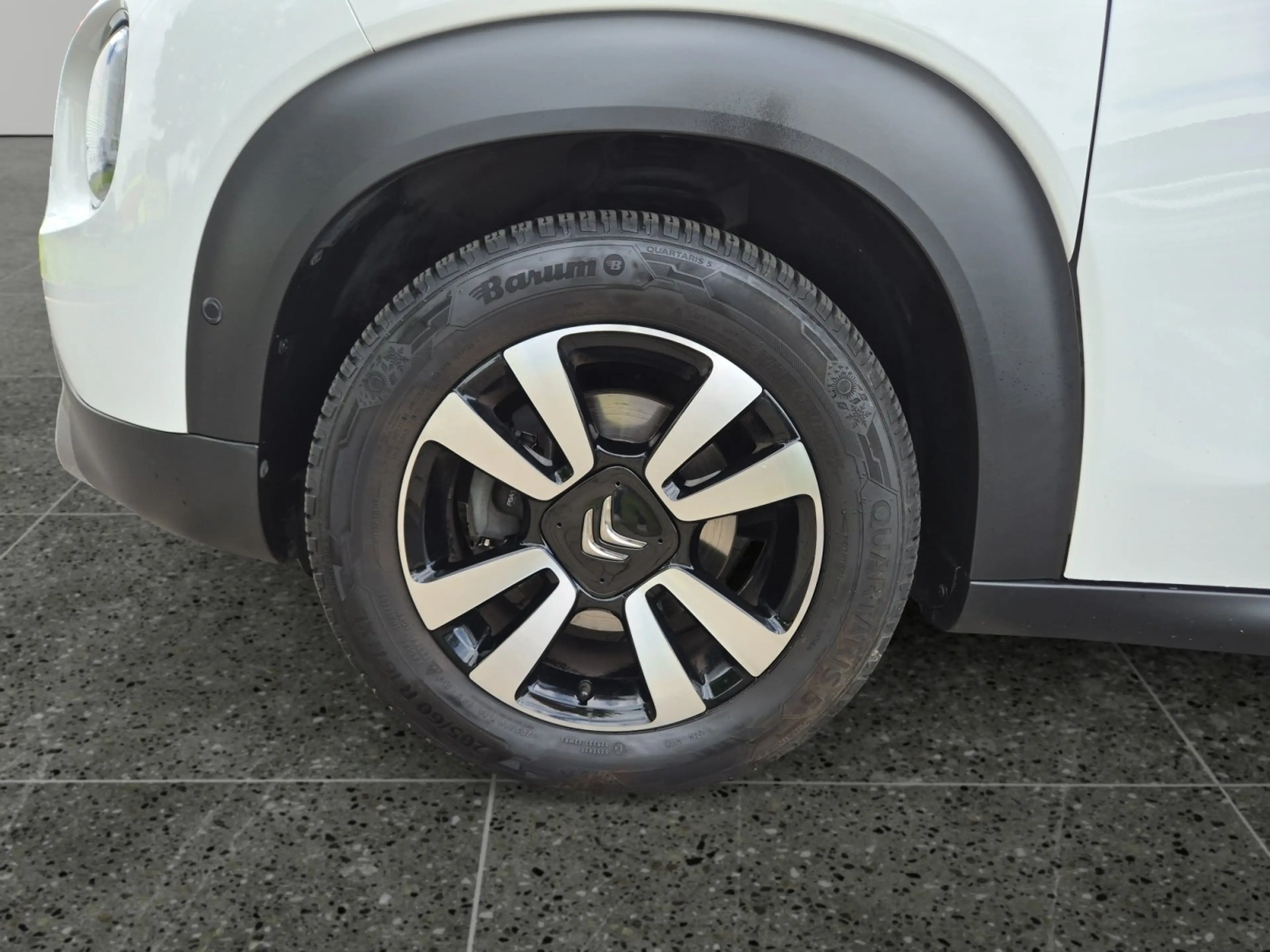 Citroen C3 Aircross 1.2 PureTech 110 *NAVI*SHZ*RFK*PDC* — photo 15