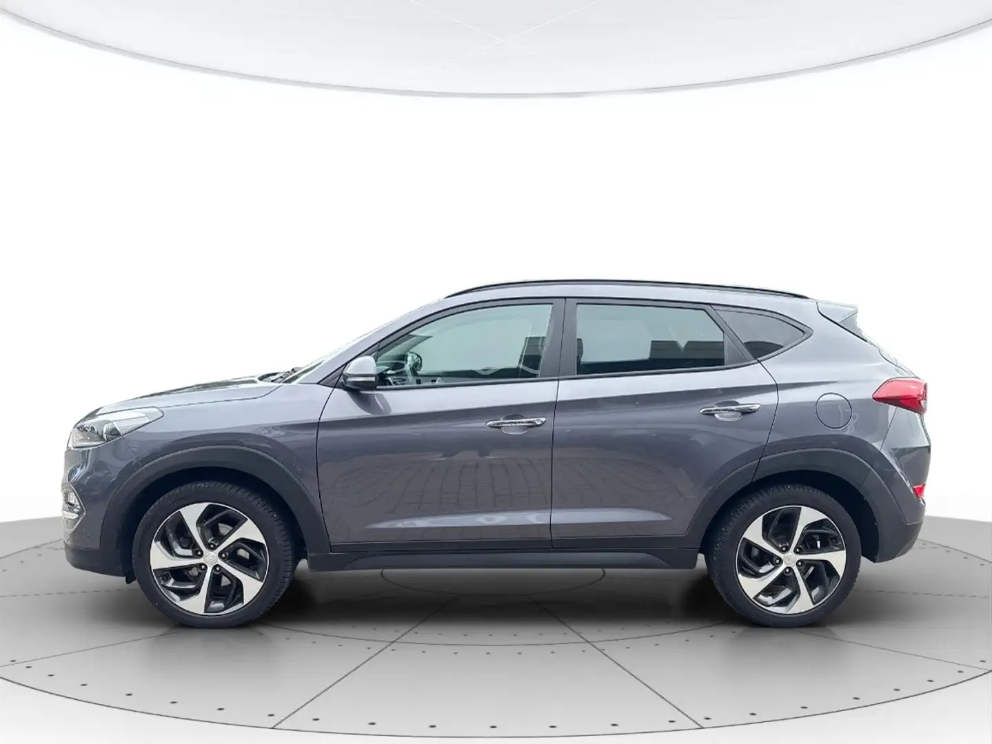 Hyundai TUCSON 1.7 crdi Xpossible 2wd 115cv + tetto panoramico Grigio - 2