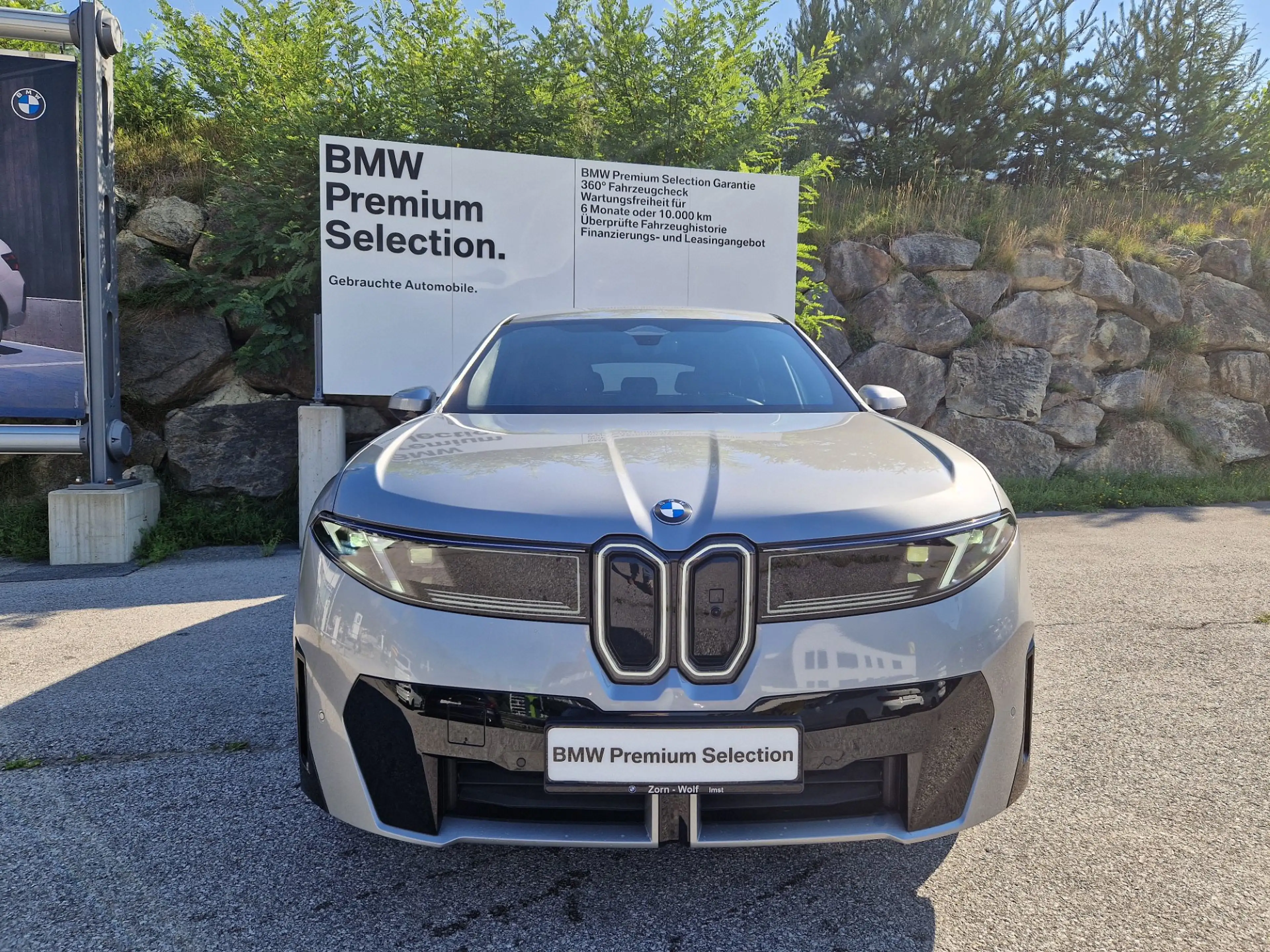 BMW iX3 40 sDrive — photo 4