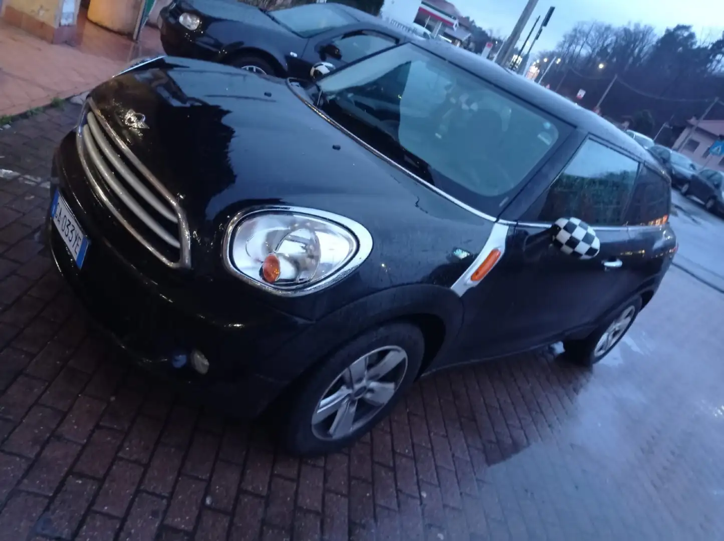 MINI Cooper D Paceman 1.6 Business E6 crna - 2