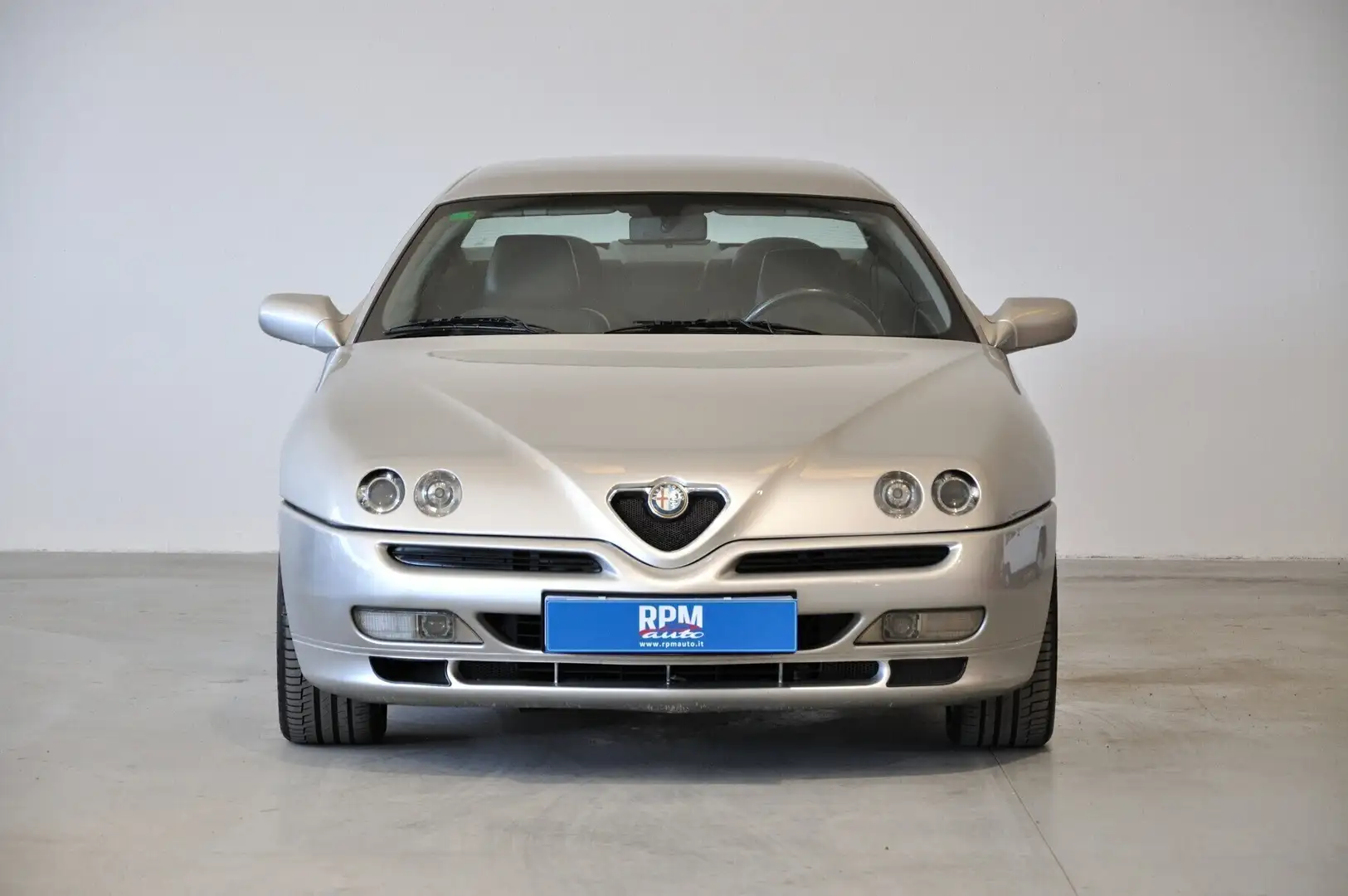 Alfa Romeo GTV 3.0i V6 24V cat L Silber - 2