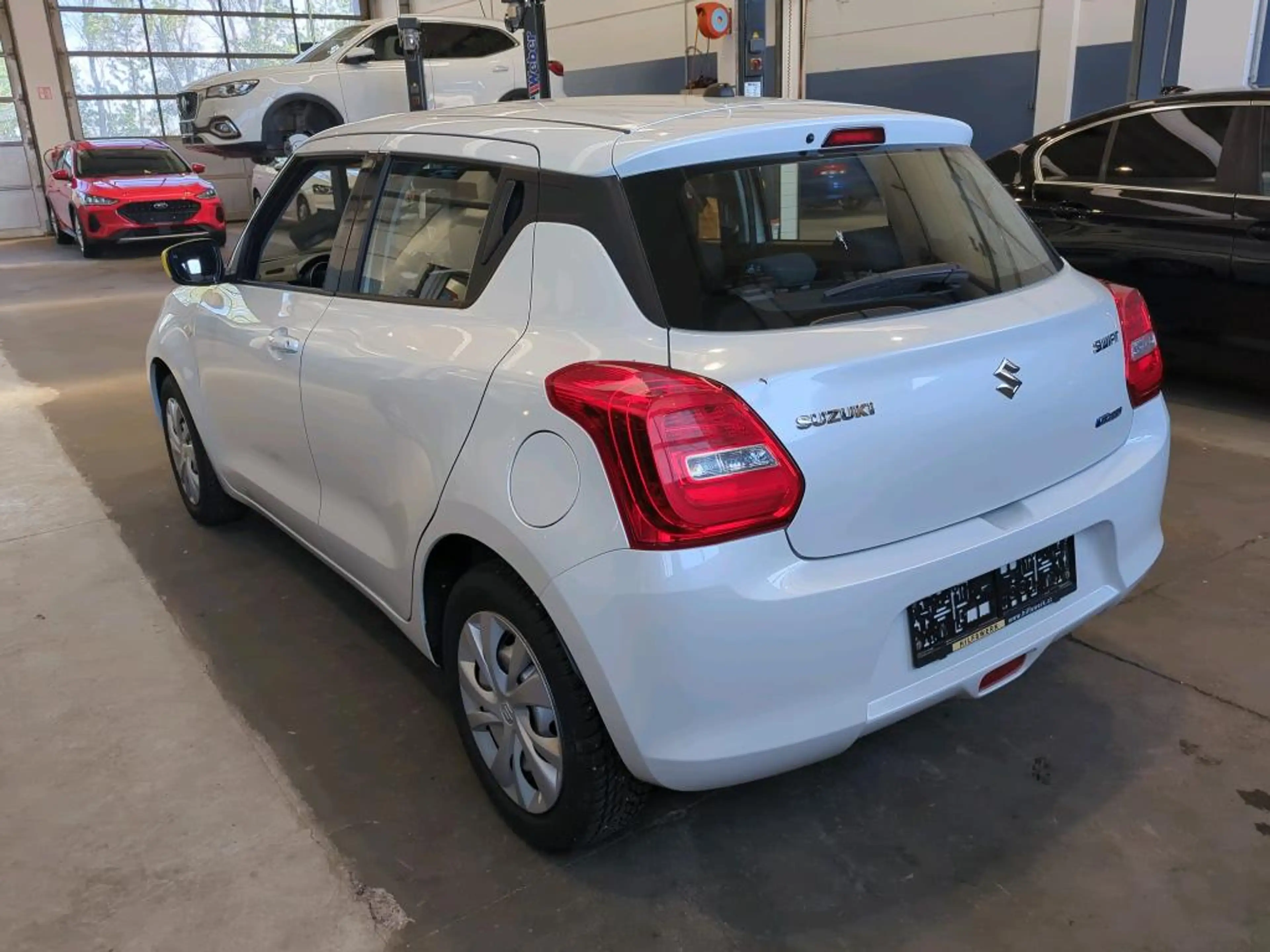 Suzuki Swift 1.2 Dualjet 4 Zylinder clear * LED, ACC, usw...* — photo 2