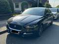 Jaguar XE XE 20d Aut. R-Sport Schwarz - thumbnail 3