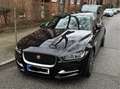 Jaguar XE XE 20d Aut. R-Sport Schwarz - thumbnail 1