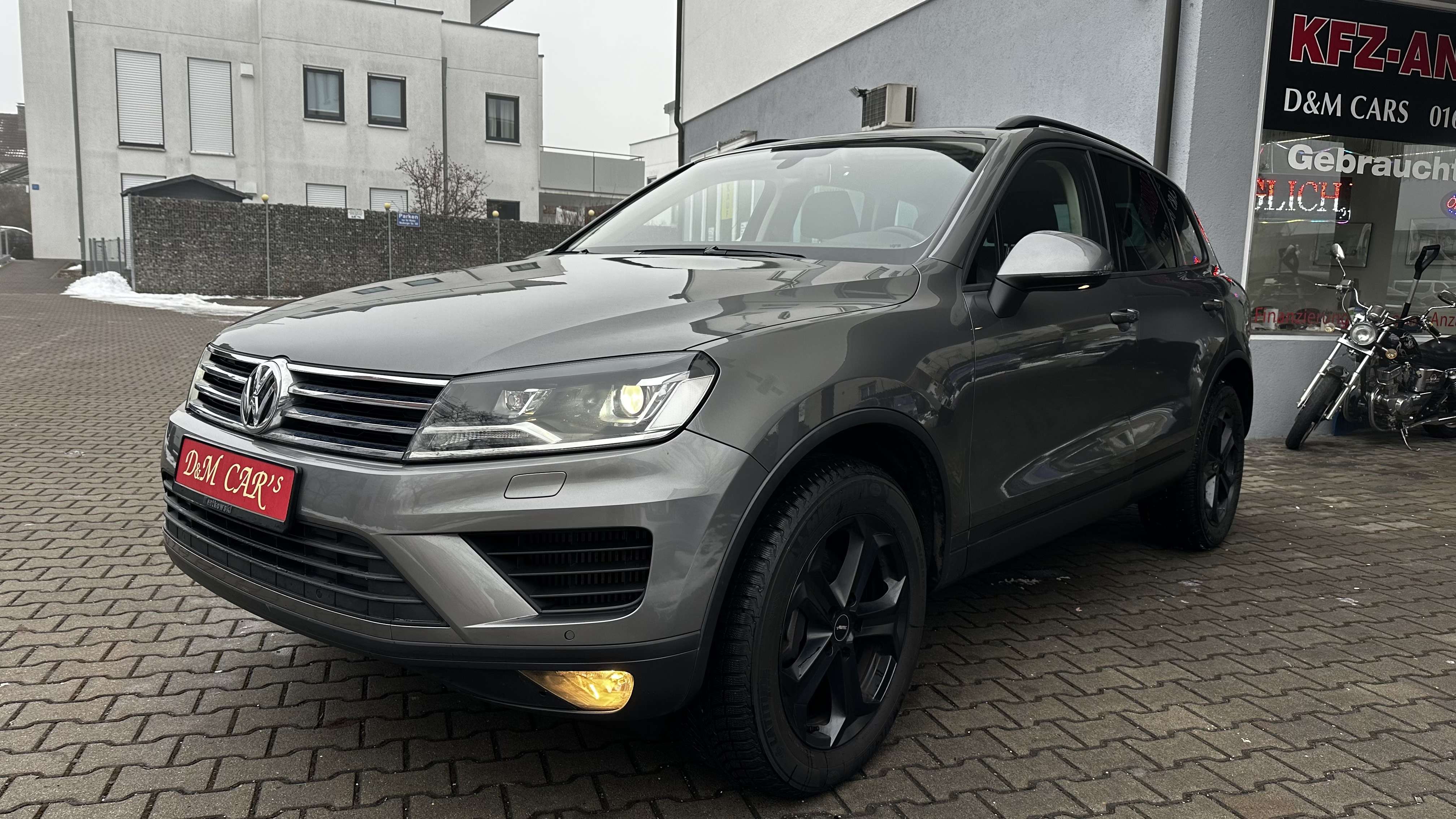 Second hand Volkswagen Touareg 