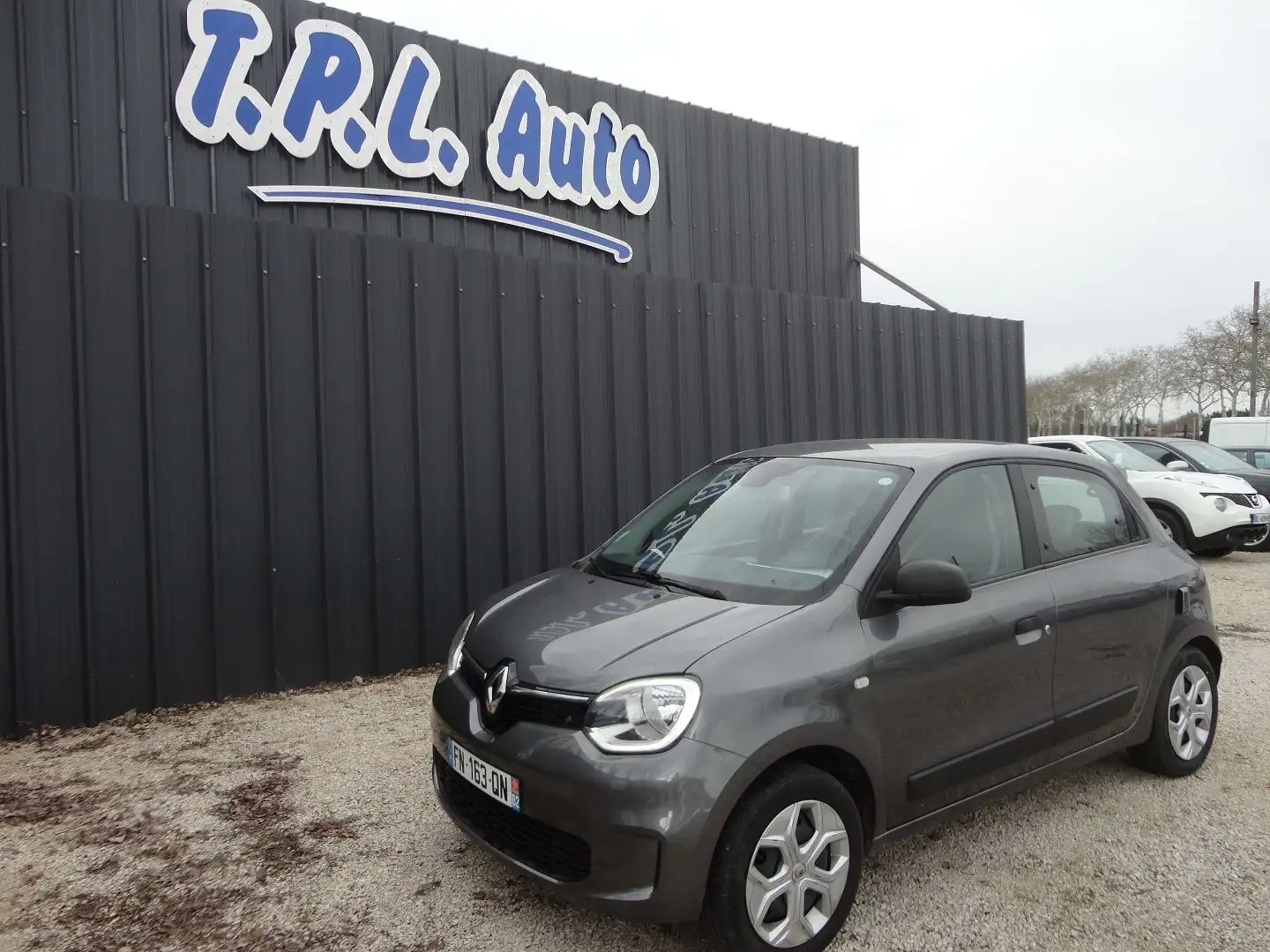 Renault Twingo 0.9 TCE 95CH INTENS - 20 - 1