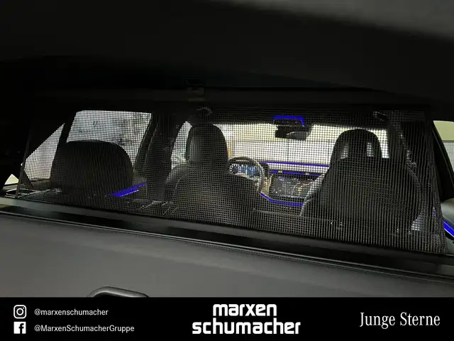 Mercedes-Benz E-Class view 14