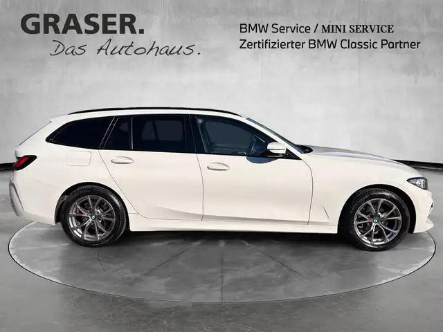 BMW 3 Series view 7