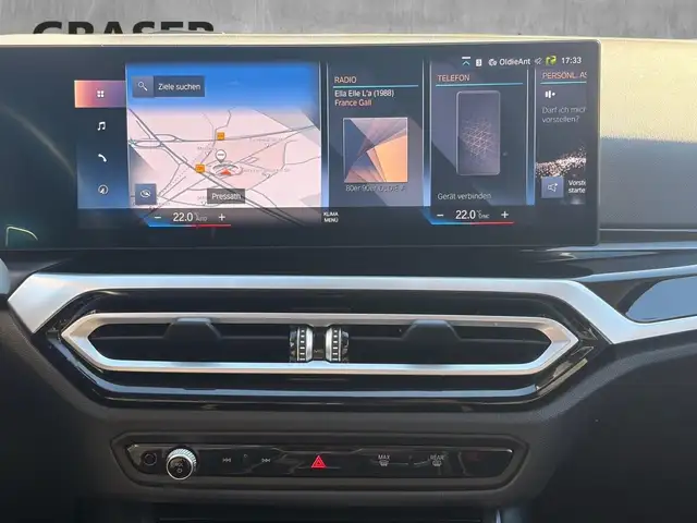 BMW 3 Series view 11