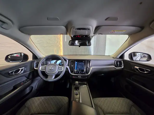 Volvo V60 view 12