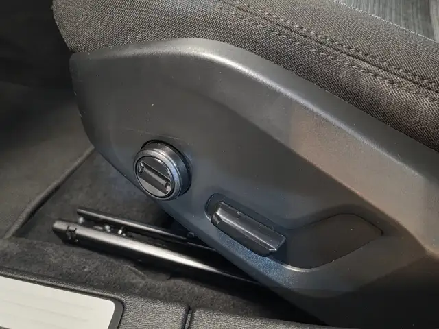 Volvo V60 view 4
