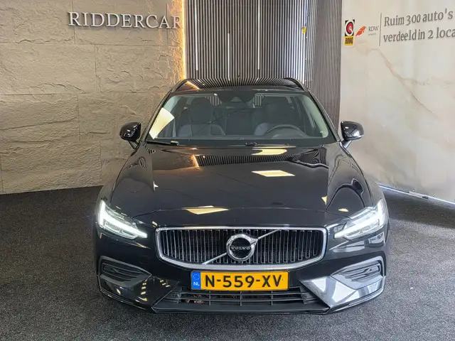 Volvo V60 view 6