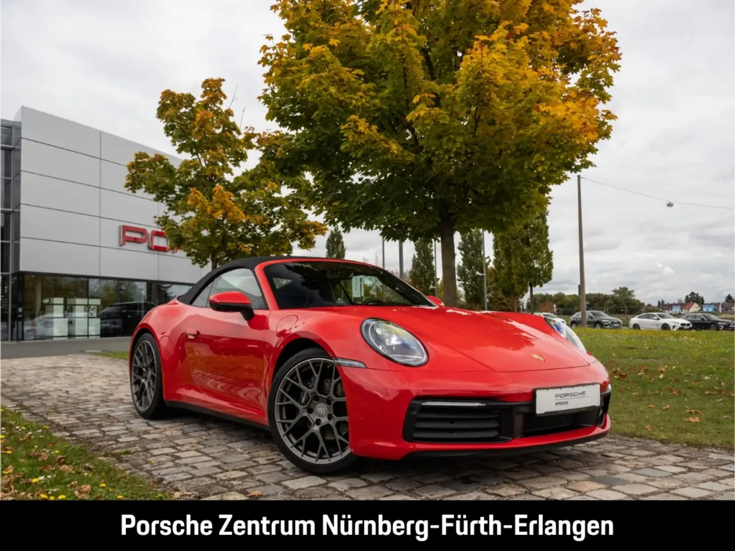 Porsche 992 911 Carrera Cabriolet BOSE 360°Cam Sportabgas Rot - 2