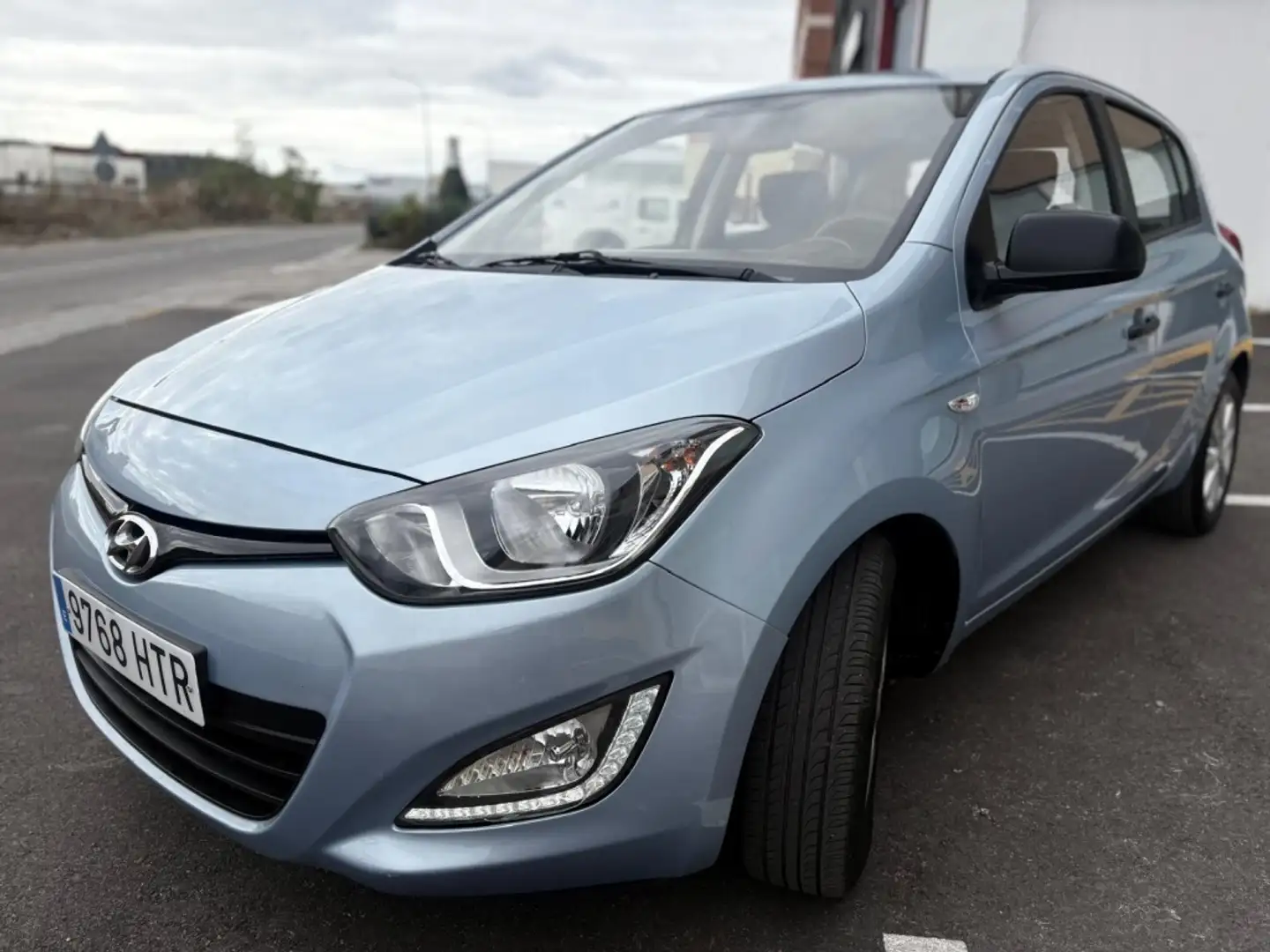 Hyundai i20 1.2 Classic Azul - 2