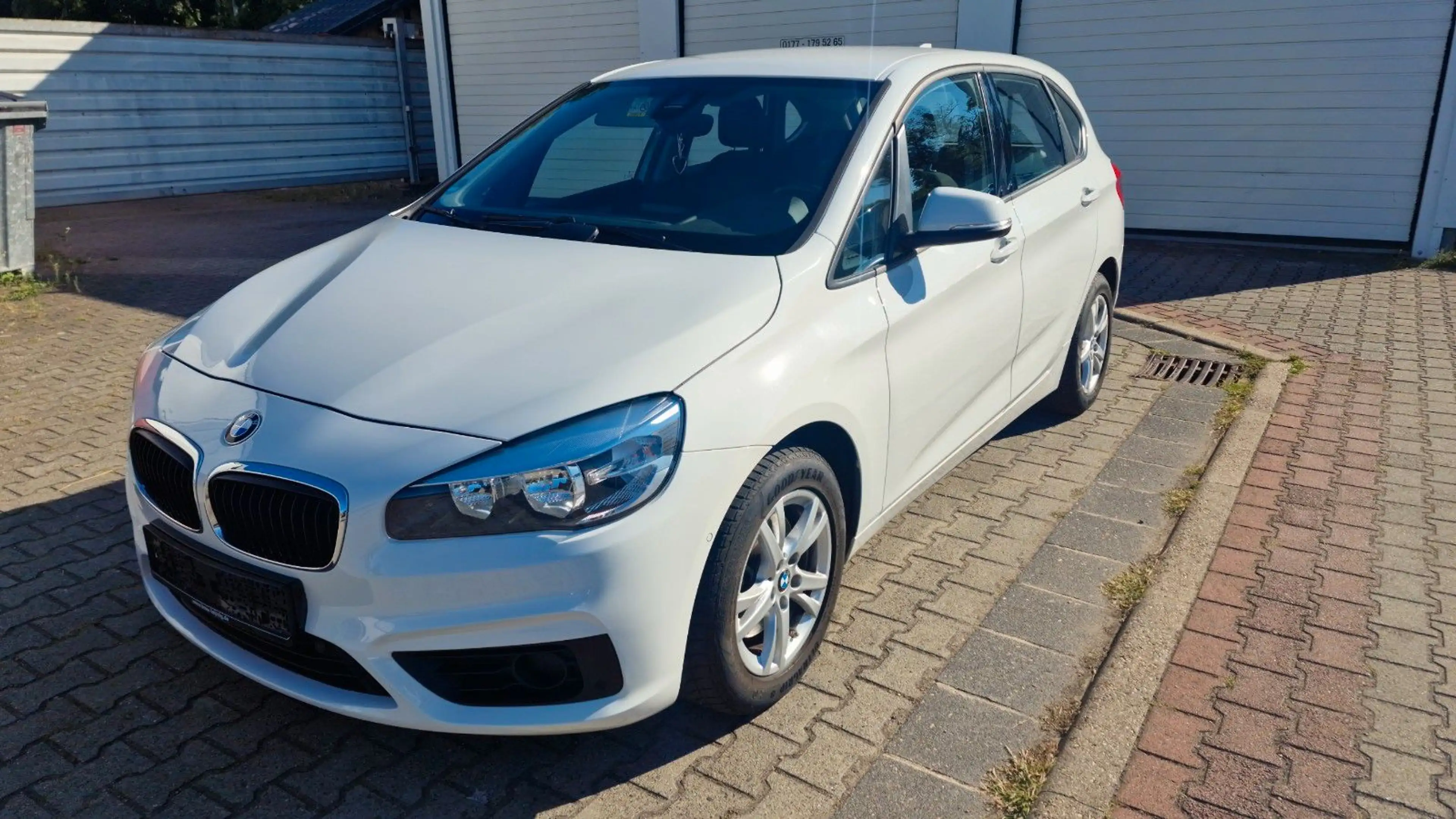 BMW 218 F45 Active Tourer 2 Hand S-Heft 54T KM — photo 3
