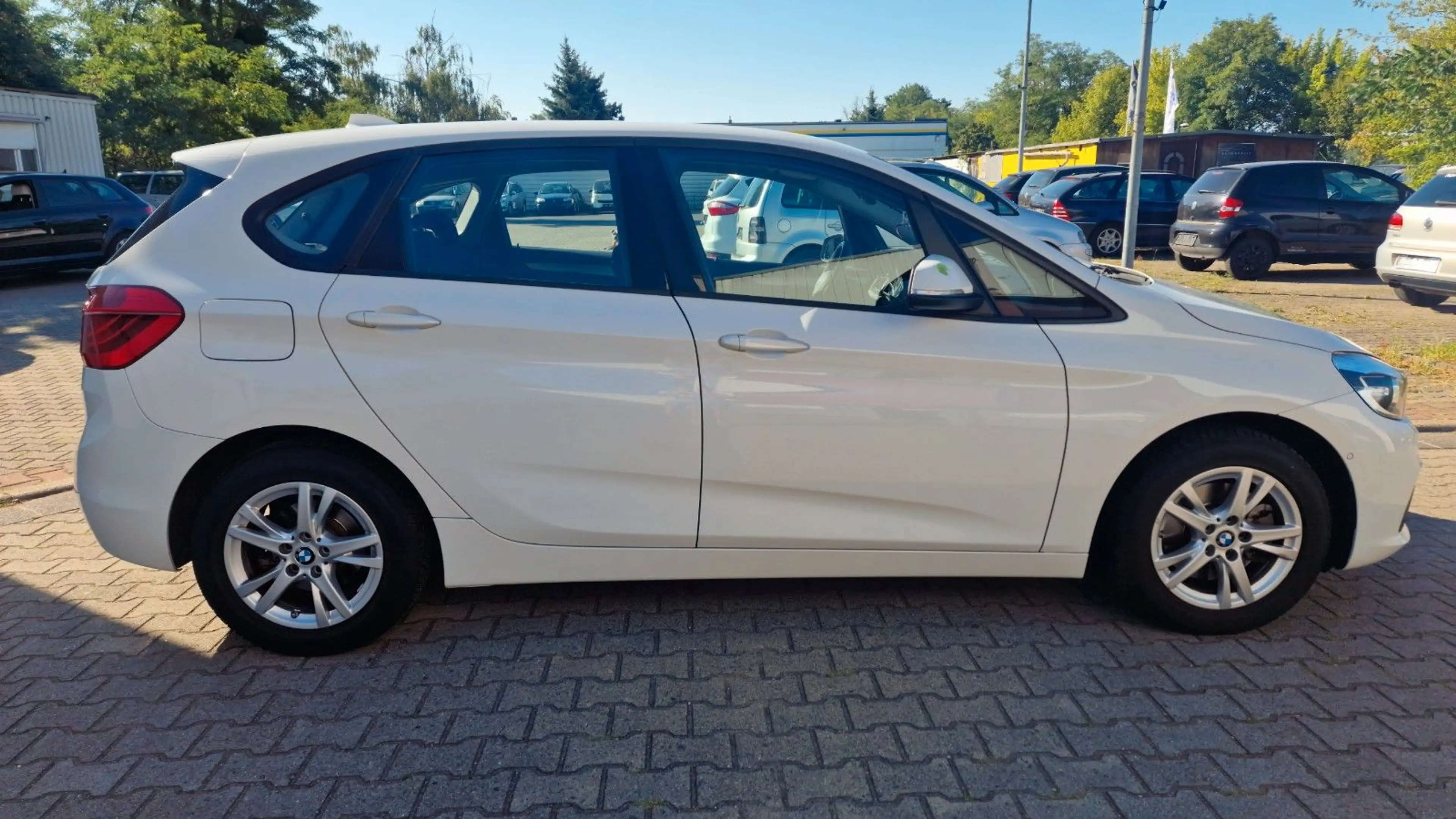 BMW 218 F45 Active Tourer 2 Hand S-Heft 54T KM — photo 6