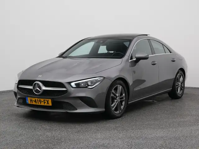 Mercedes-Benz CLA-klasse 180 Business Solution | PANO | CAMERA |