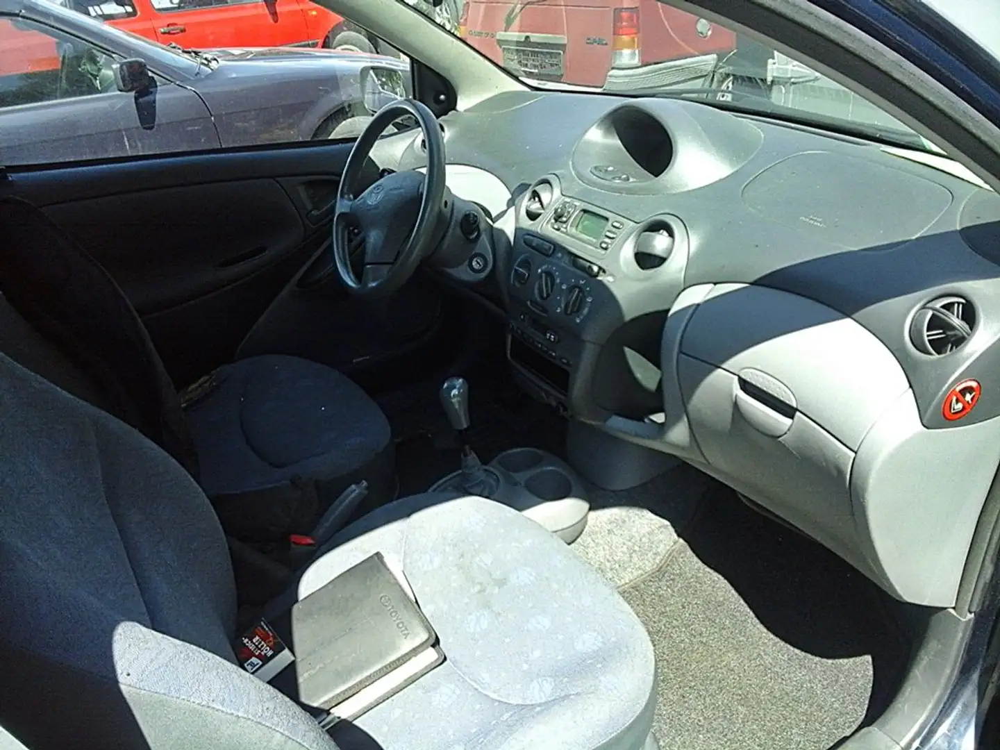 Toyota Yaris Linea Sol/ mit TÜV/ met+ABS+eFH+Servo+ZV Blau - 2