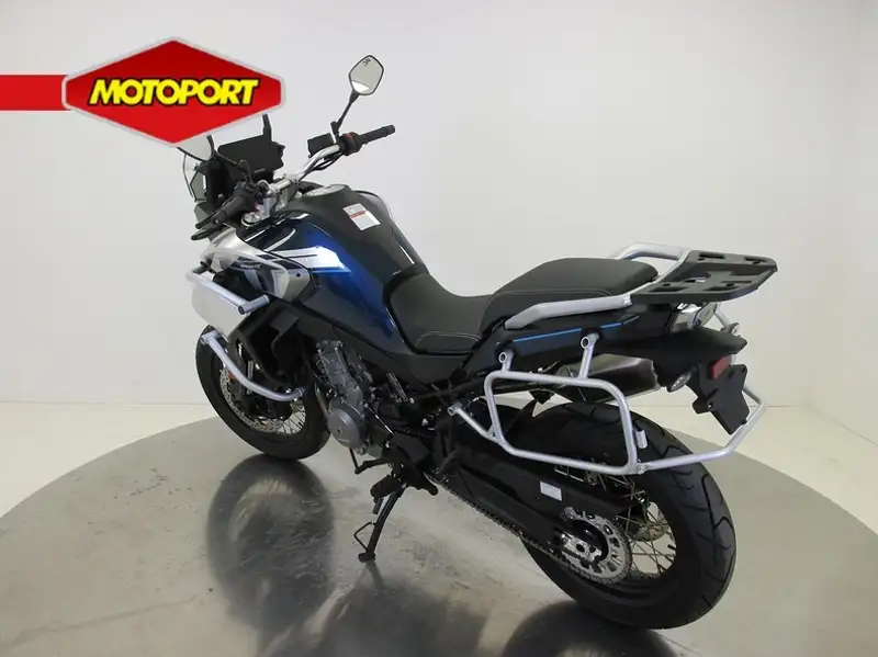 CFMOTO 800 MTSport - foto 6