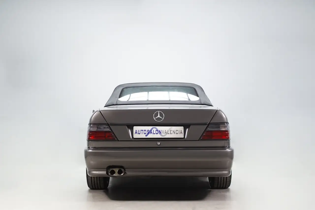 Mercedes-Benz CE 300 - 24 (124) Cabrio, foto 7