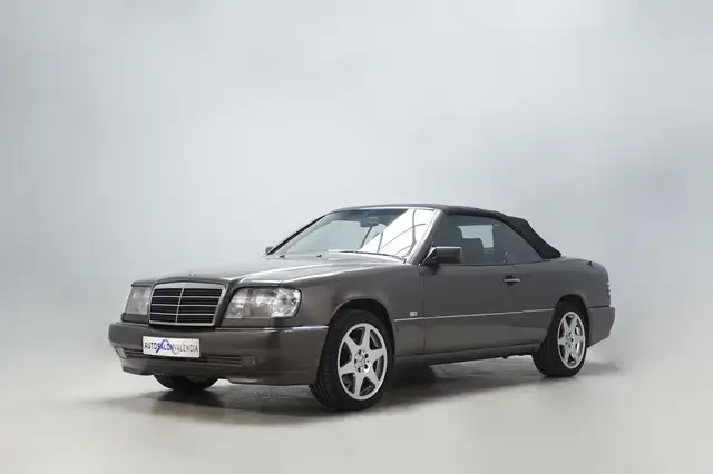 Mercedes-Benz CE 300 - 24 (124) Cabrio