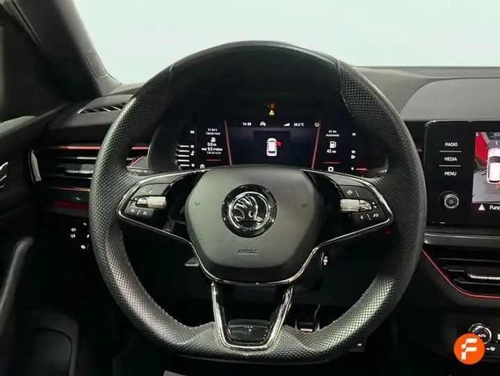 Škoda Kamiq 1.5 TSI Montecarlo 2023, foto 11