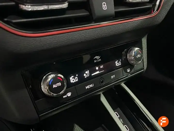 Škoda Kamiq 1.5 TSI Montecarlo 2023, foto 14