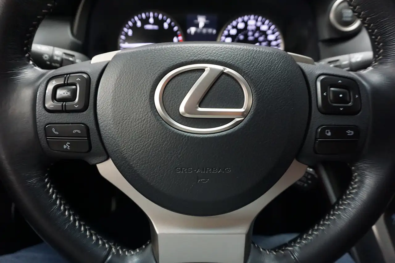 Lexus NX photo Lexus NX