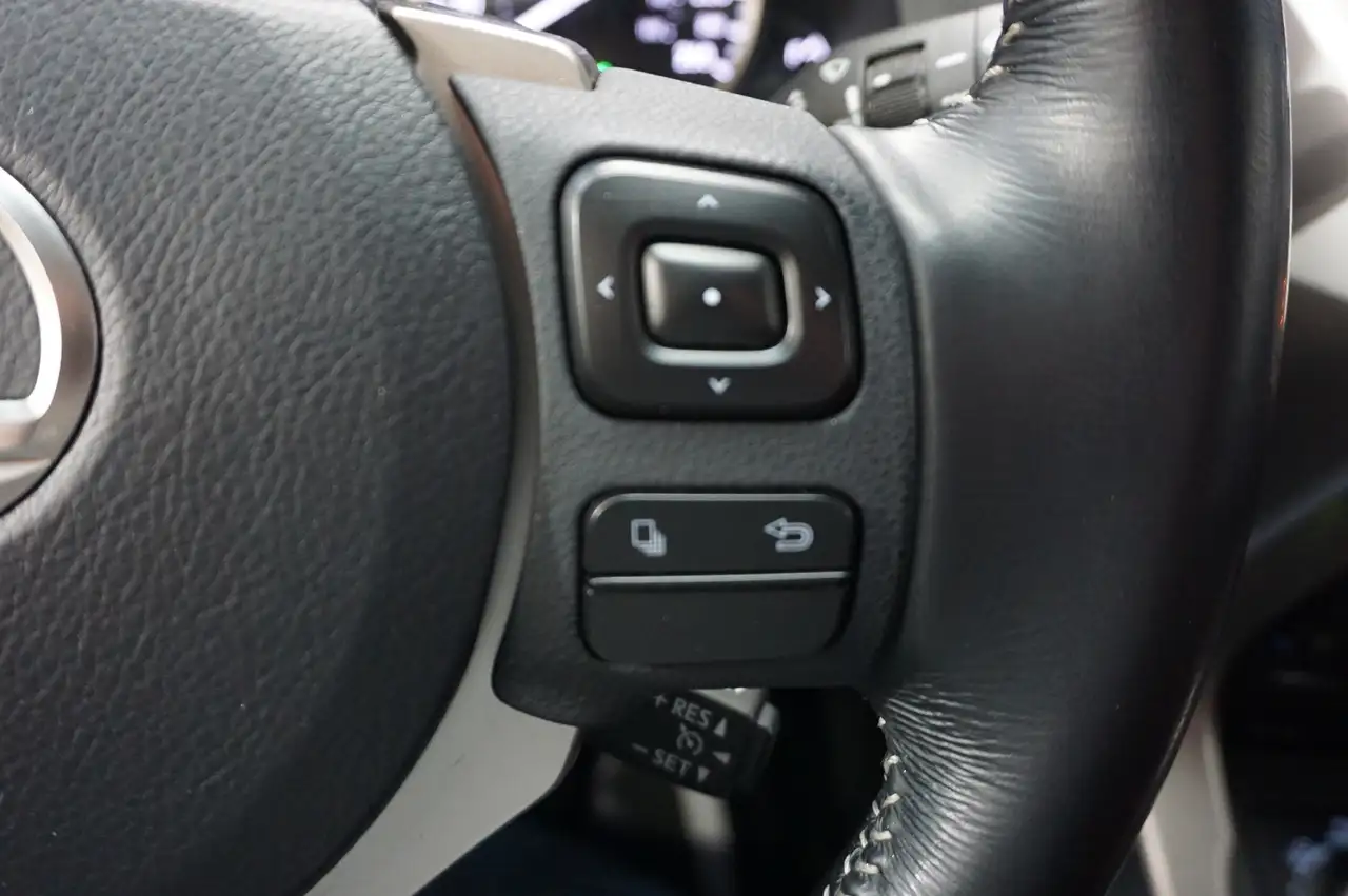 Lexus NX photo Lexus NX