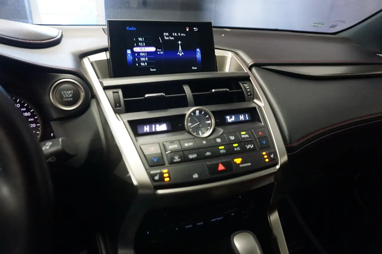 Lexus NX photo Lexus NX