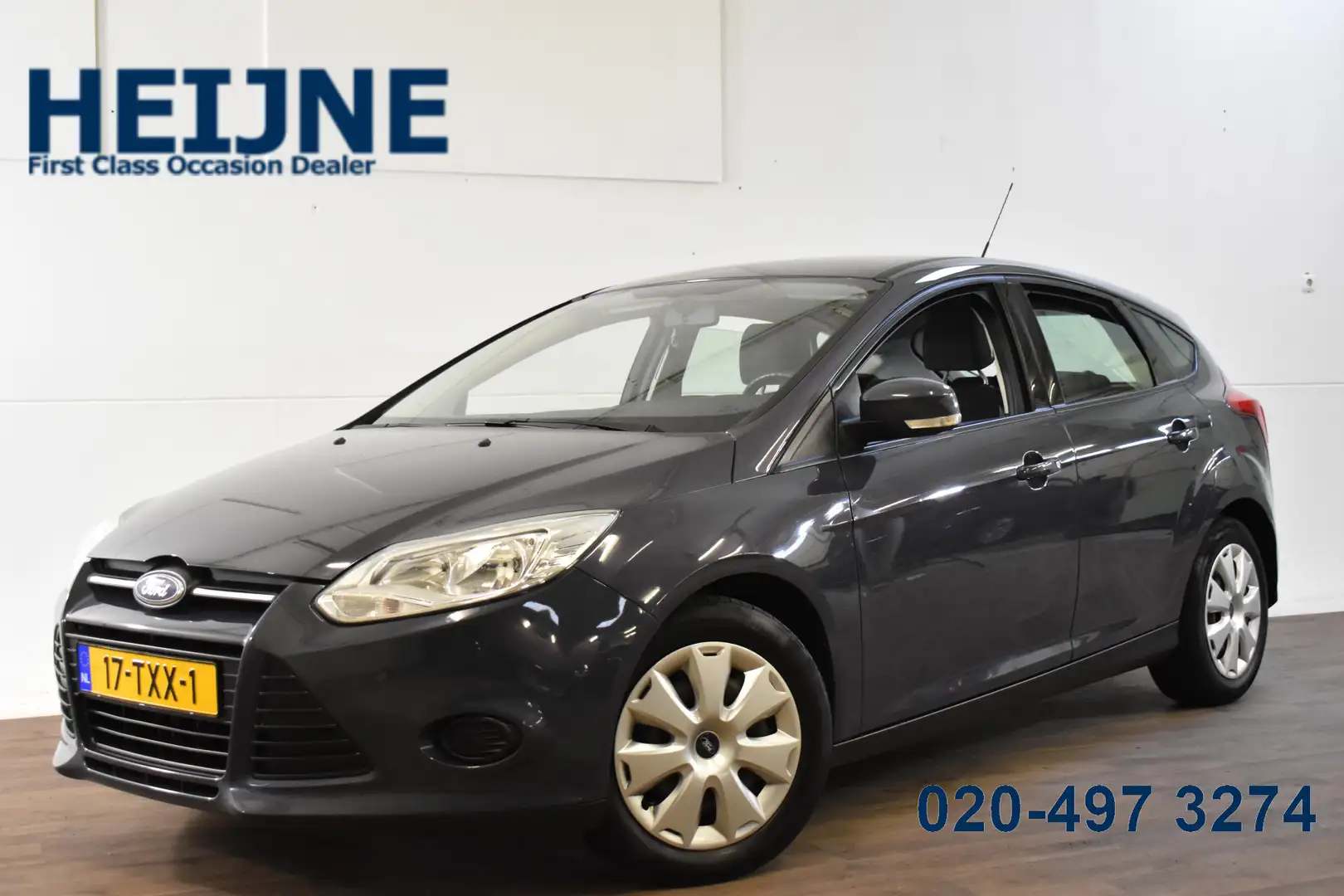 Ford Focus 1.0 ECOBOOST TREND NAVI/BLUETOOTH/PDC Gris - 1