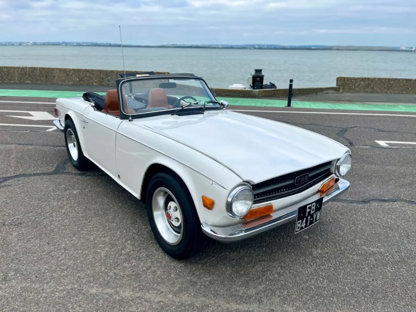 Triumph TR6 - 1