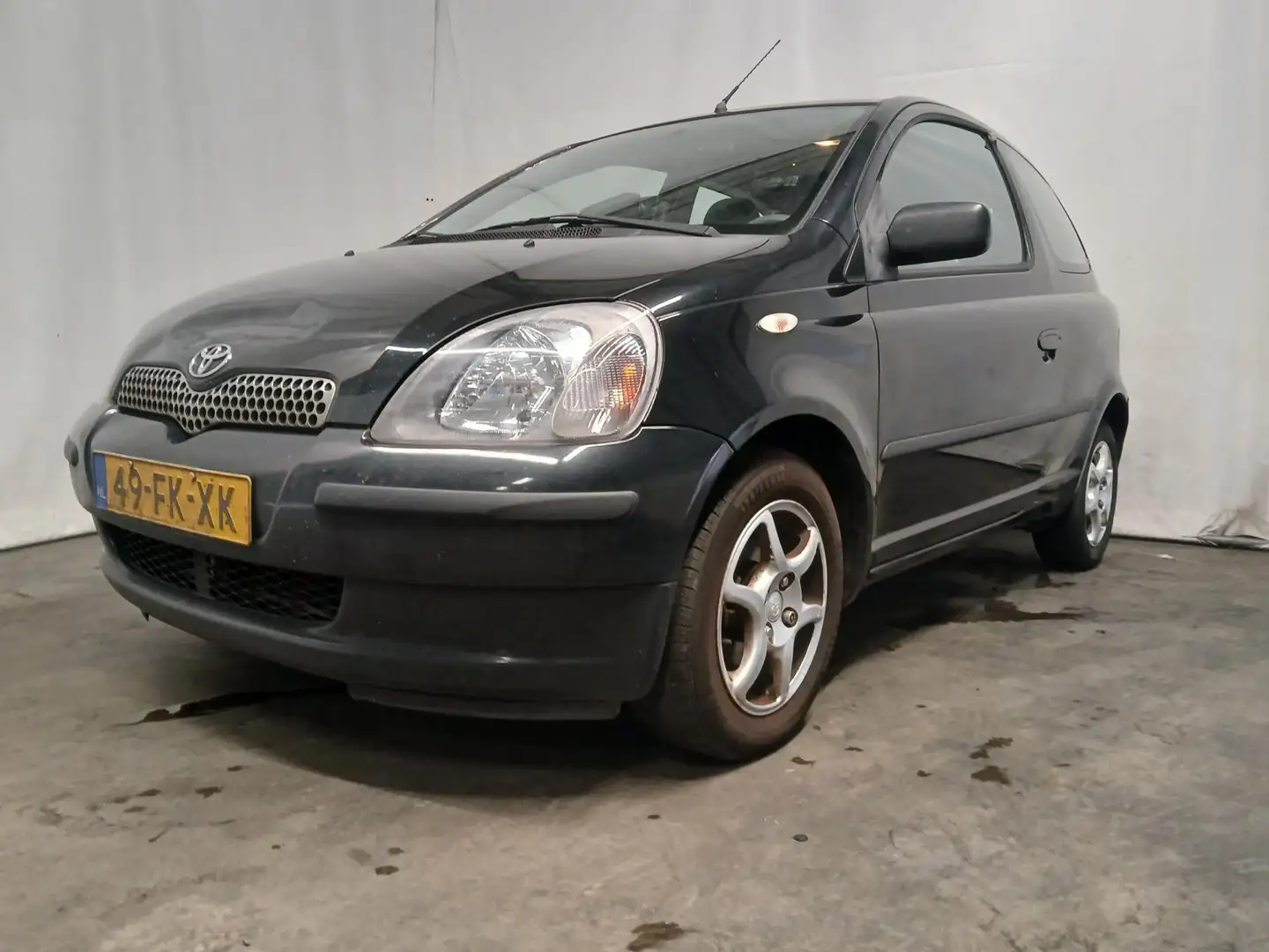 Toyota Yaris 1.3-16V VVT-i Sol airco export Noir - 2