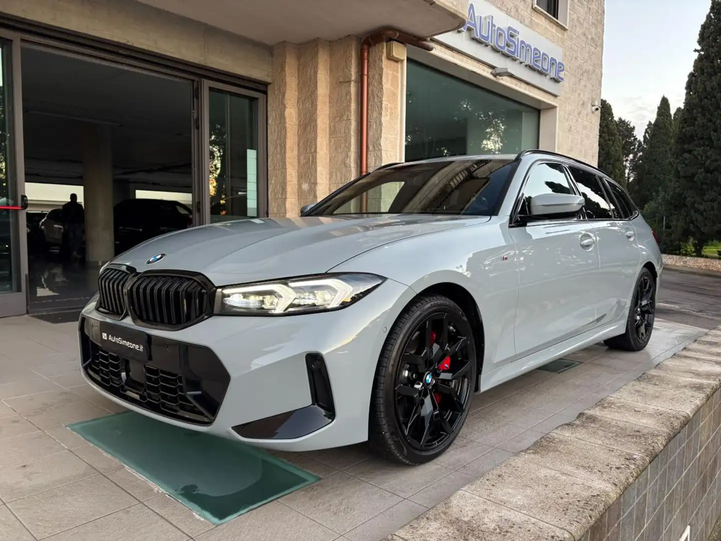 BMW 320 d 48V xDrive Touring Msport Pro. Gris - 1