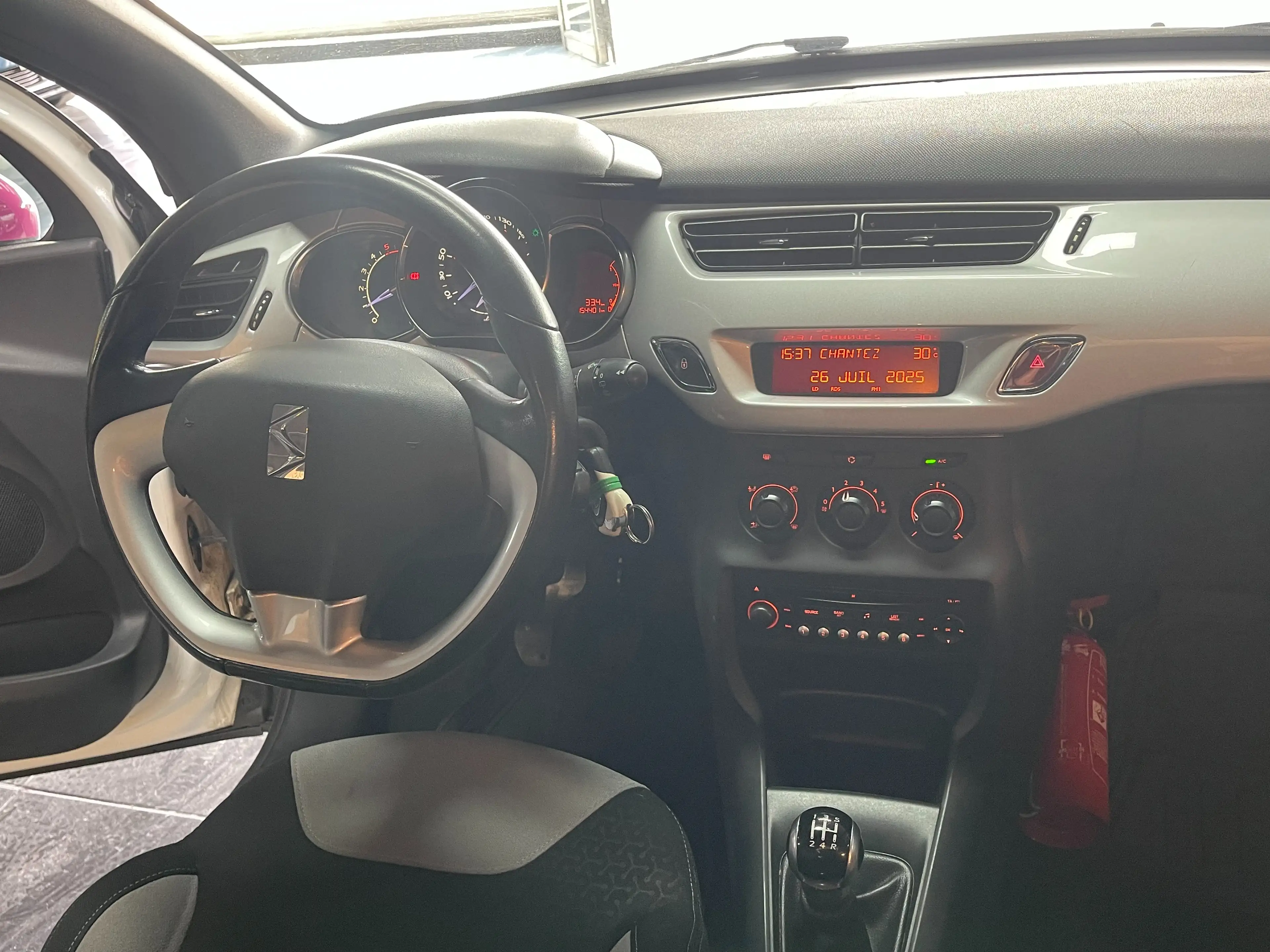 Citroen DS3 DS3 1.4 e-HDi Chic*GARANTIE 1 AN — photo 8