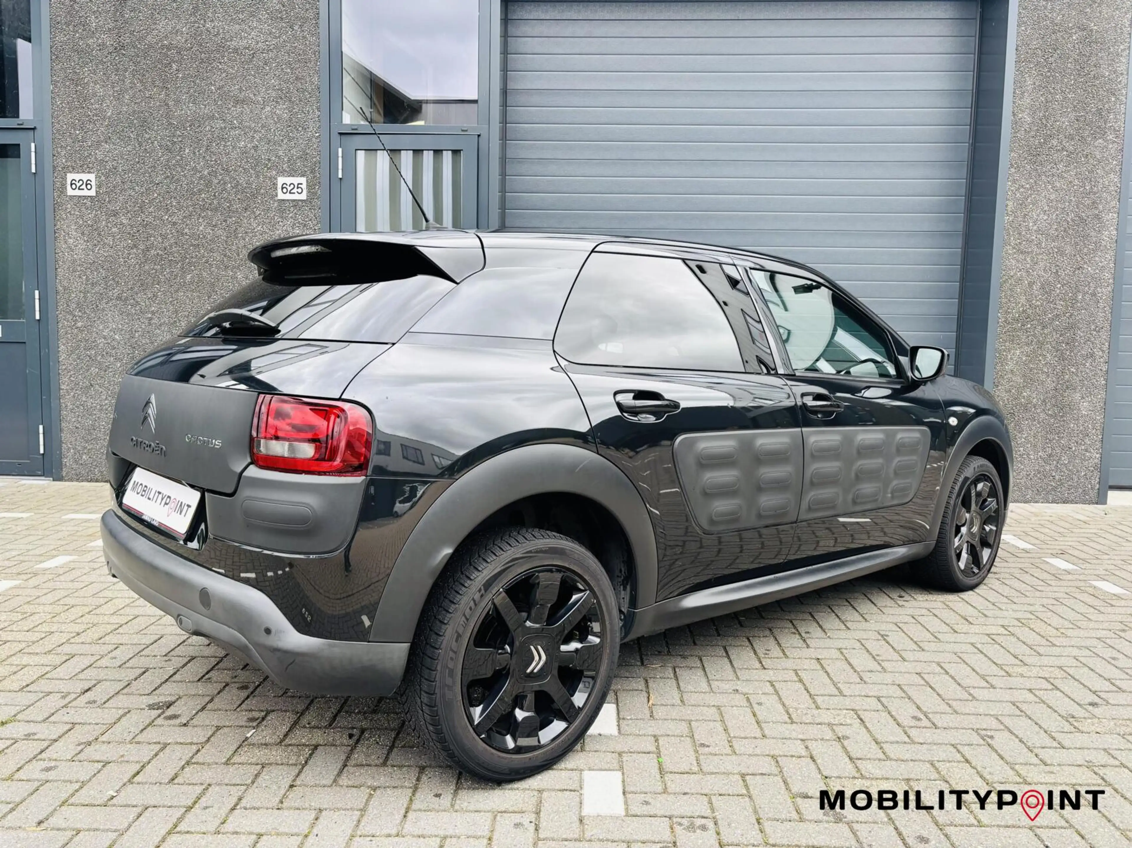 Citroen C4 Cactus 1.2 PureTech Shine 110PK|Pano|Camera|Stoelverwarmi — photo 4