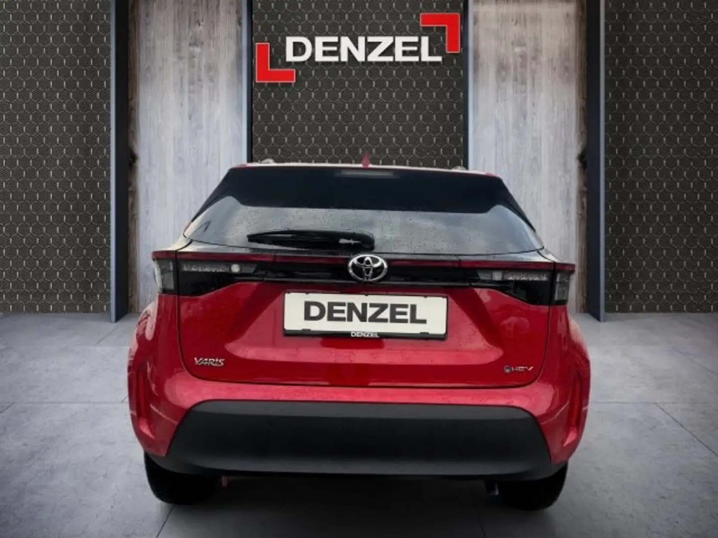 Toyota Yaris Cross - 1,5 l 4x2 Hybrid  Active D Rot - 2