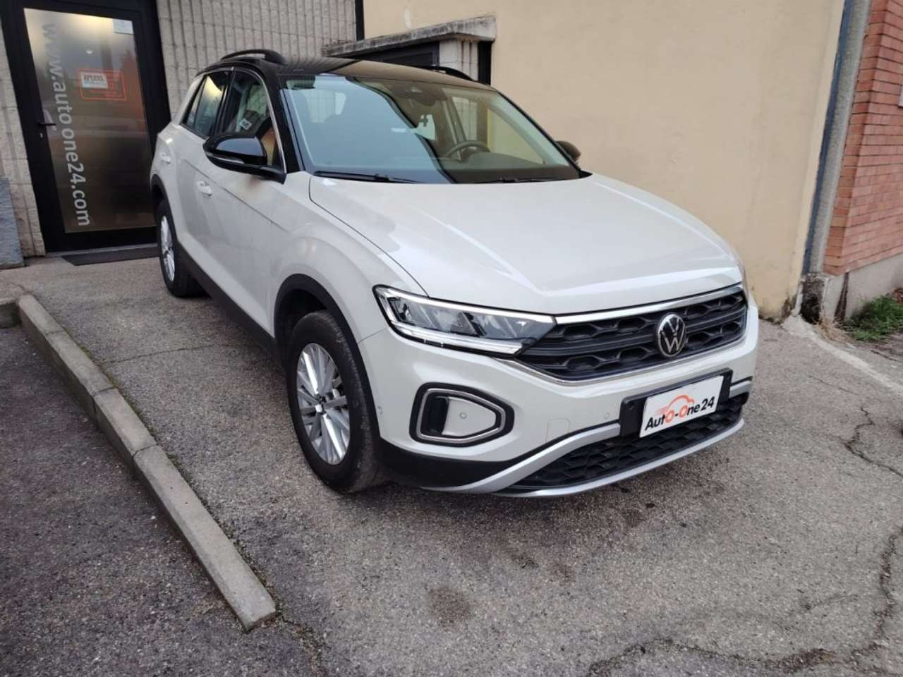 Volkswagen T-Roc 1.0 TSI Style NESSUN VINCOLO FINANZIARIO - NEOPAT.