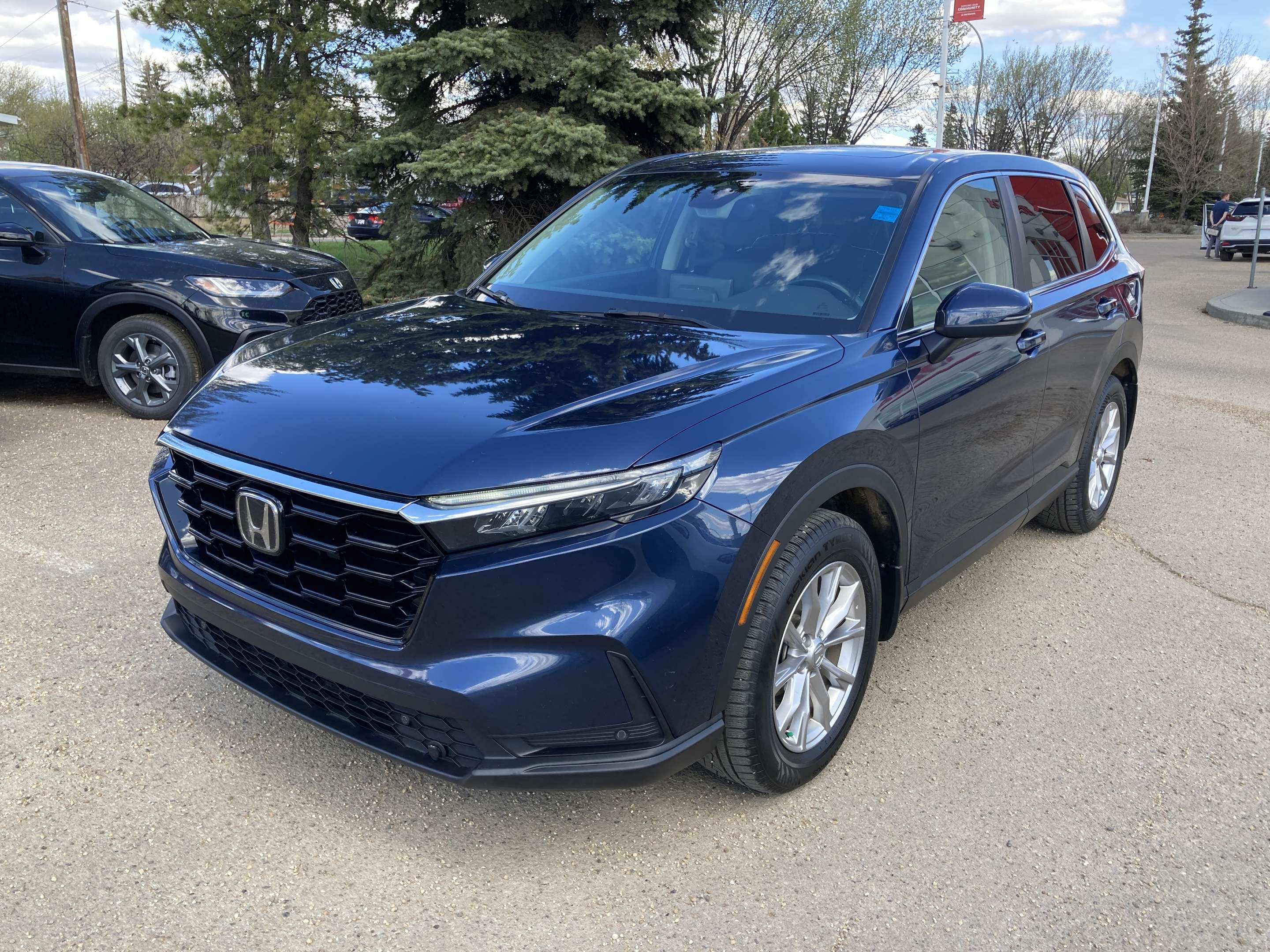 used 2023 Honda CR-V car, priced at $36,900