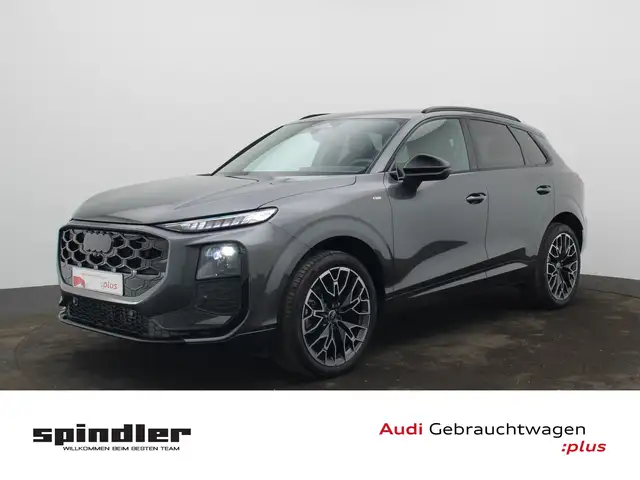 Audi Q3 main image