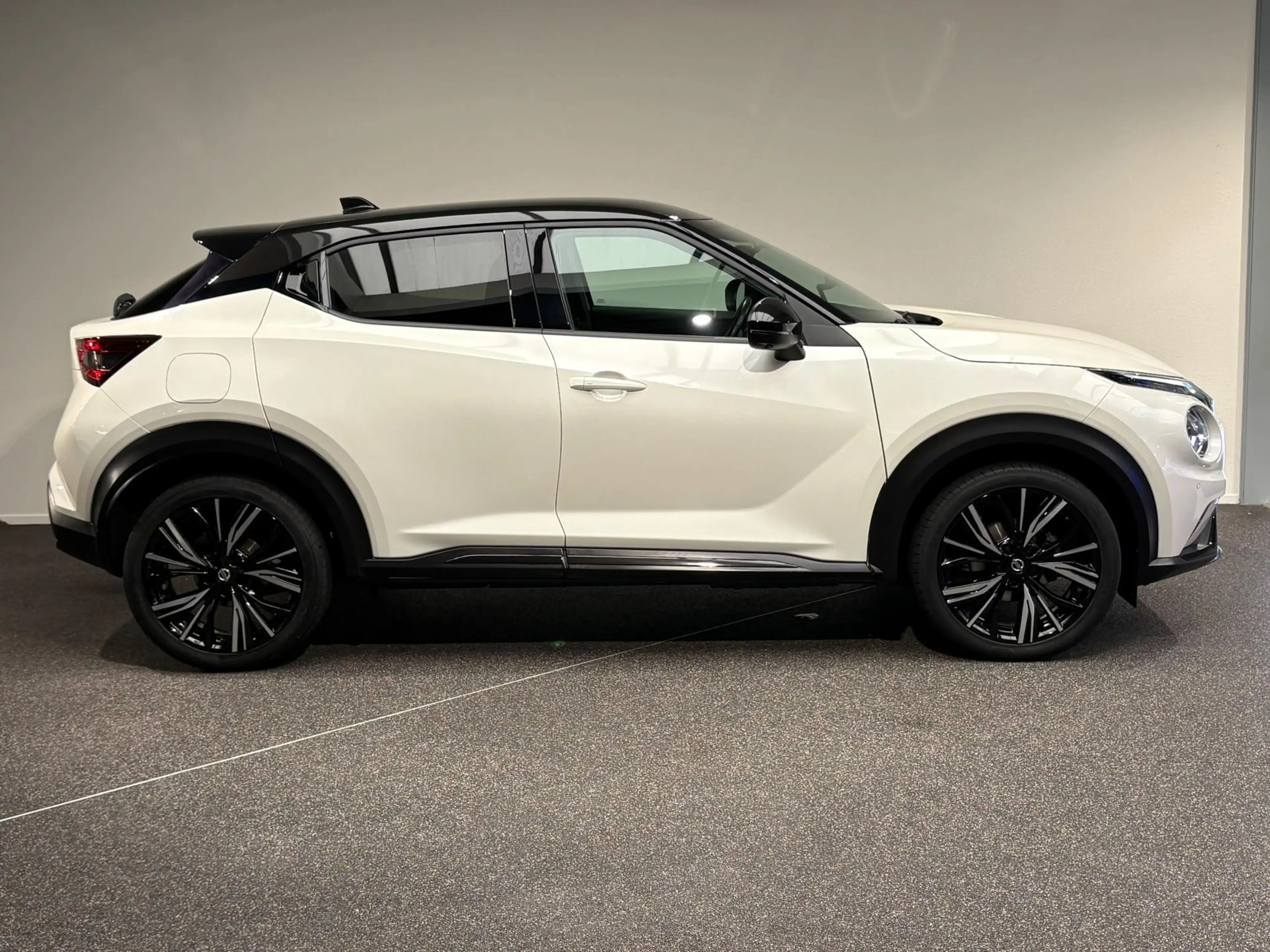 Nissan Juke 1.0 DIG-T N-Design | Navigatie | Camera | Adaptiev — photo 14