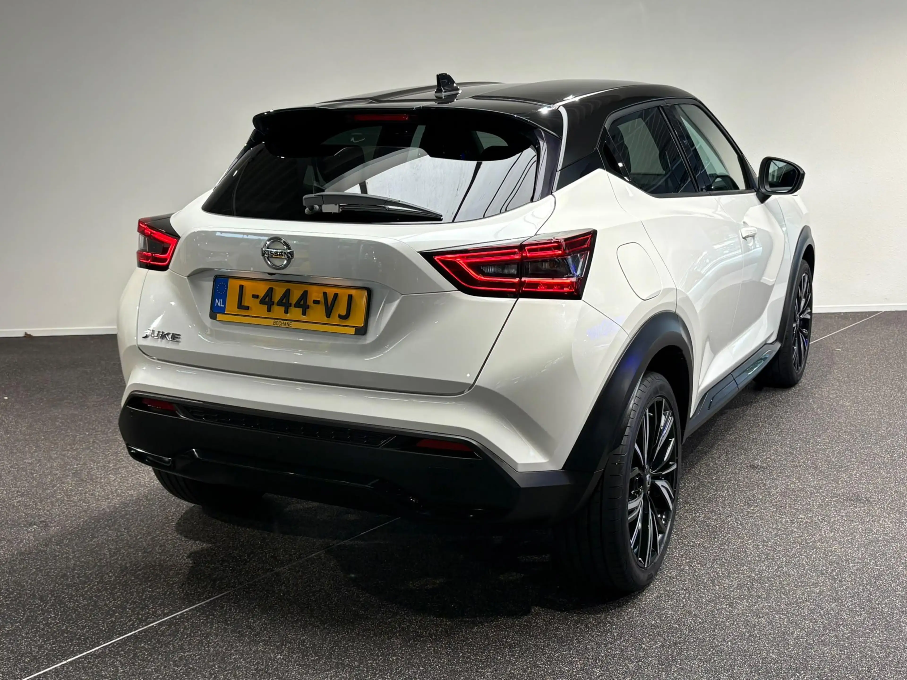 Nissan Juke 1.0 DIG-T N-Design | Navigatie | Camera | Adaptiev — photo 2