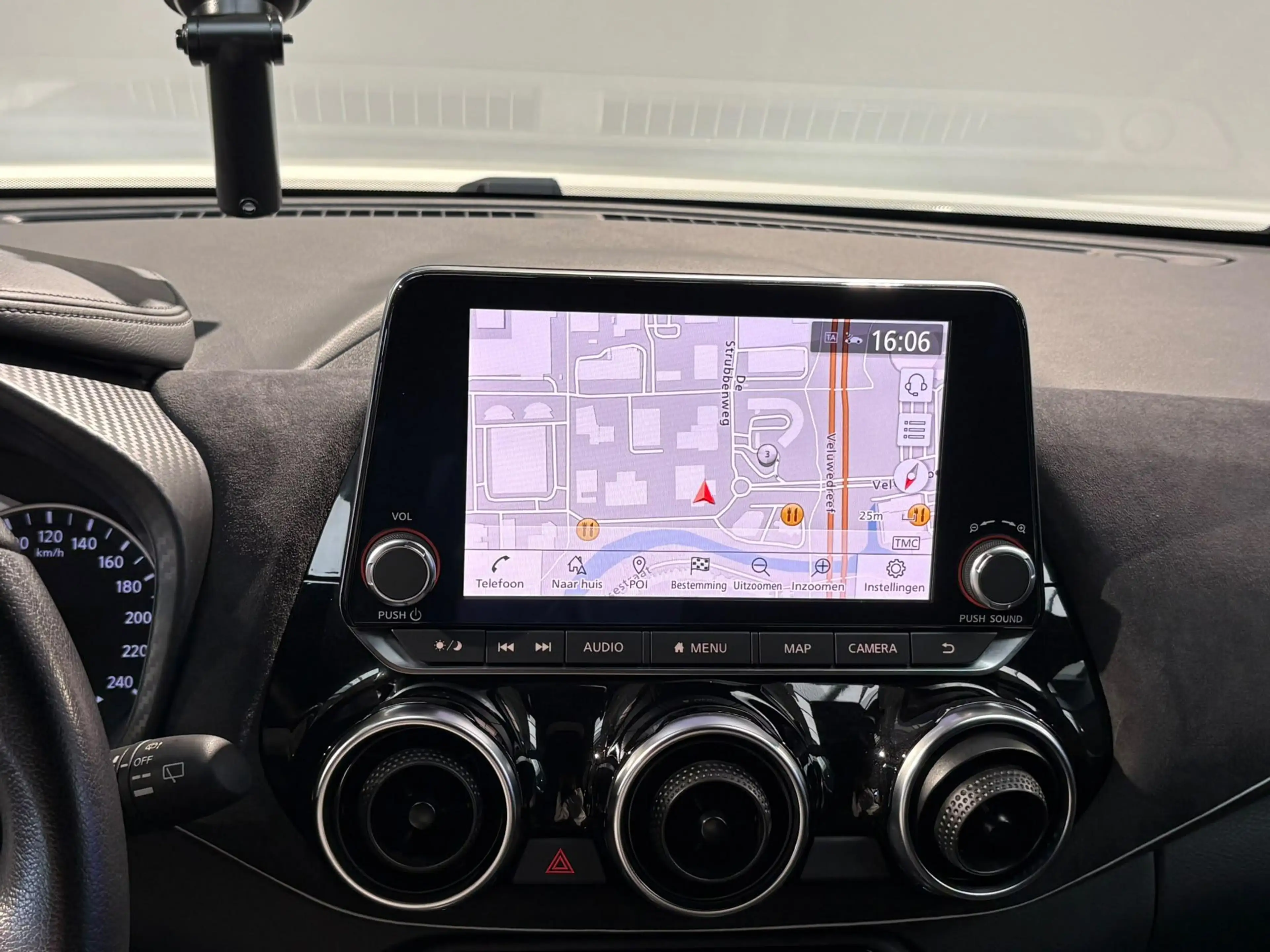 Nissan Juke 1.0 DIG-T N-Design | Navigatie | Camera | Adaptiev — photo 8