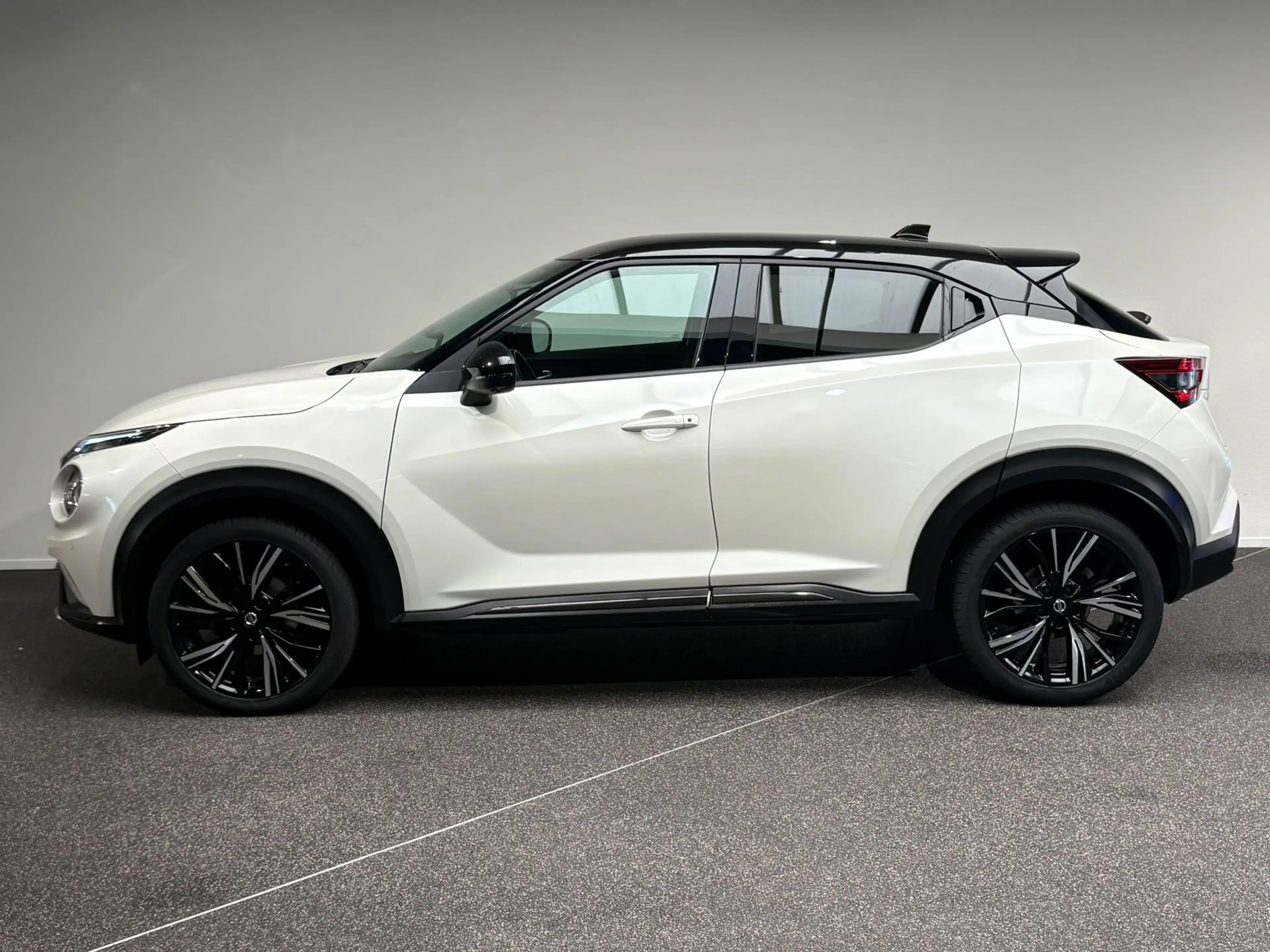 Nissan Juke 1.0 DIG-T N-Design | Navigatie | Camera | Adaptiev — photo 13