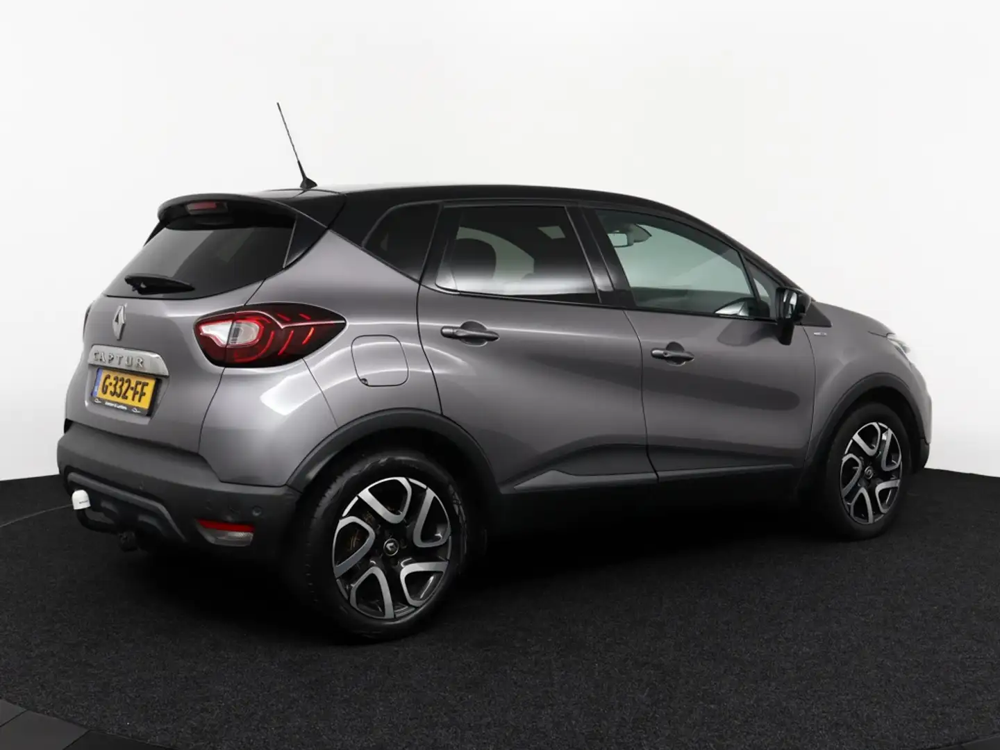 Renault Captur 0.9 TCe Bose - Easy Life Pack Gris - 2