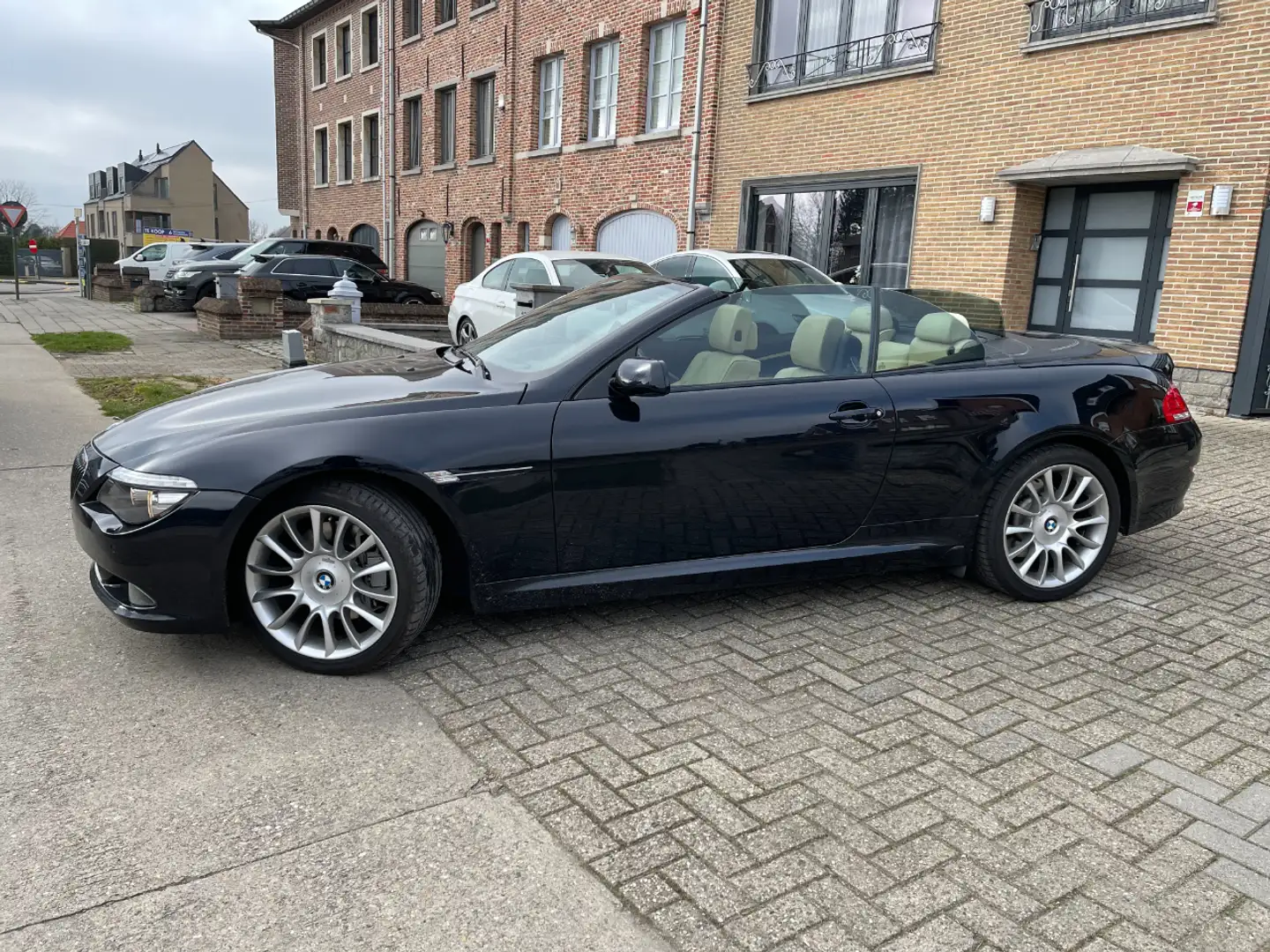 BMW 650 INDIVIDUAL FULL FULL FULL Carnet Bmw //Face Lift// Albastru - 1