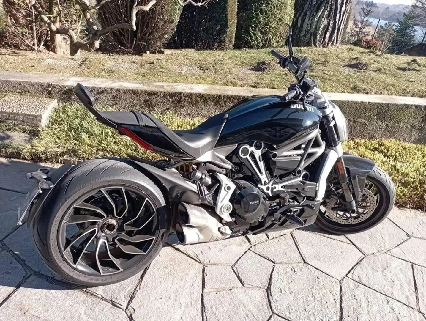 Ducati XDiavel Nero - 1